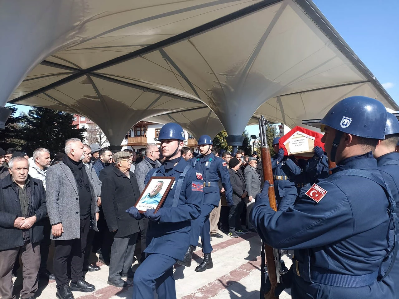 15 Temmuz Gazisi Son Yolculuğuna Uğurlandı