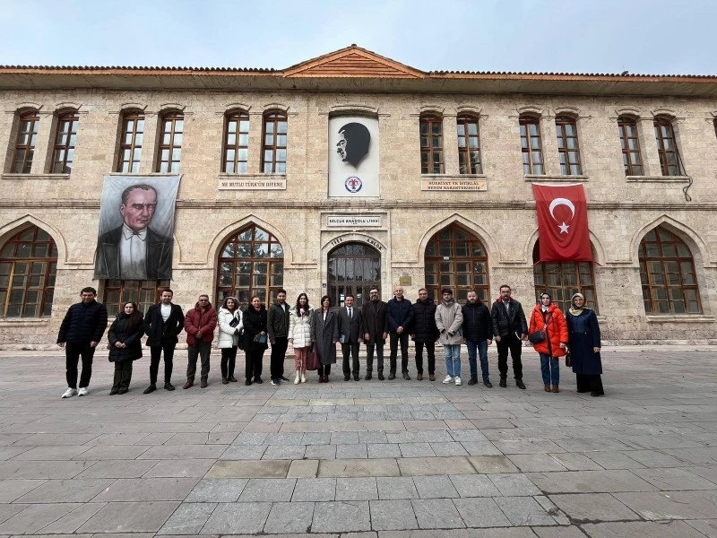 Sivas'ta dilin incelikleri konuşuldu 