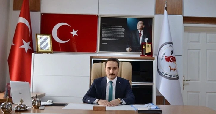 19 Mayısı Onurla Kutluyoruz