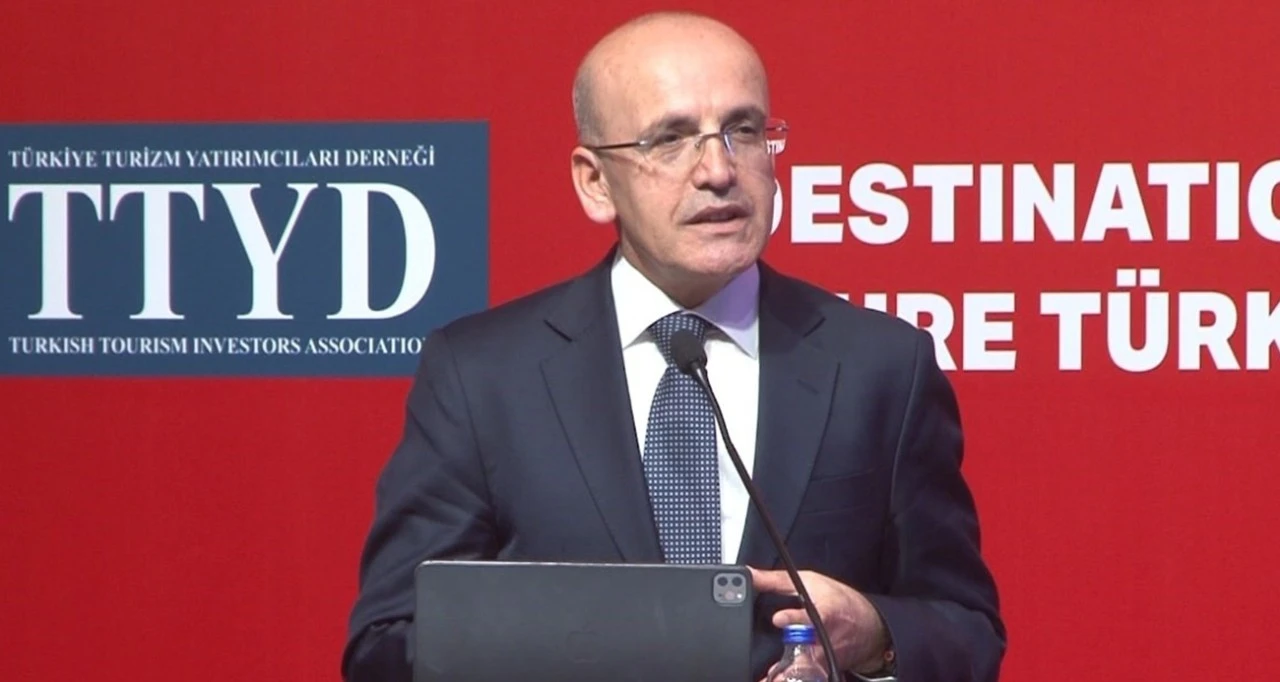 Bakan Şimşek: "Enflasyonda kalıcı düşüş 2025 yılında güçlü bir şekilde devam edecek”