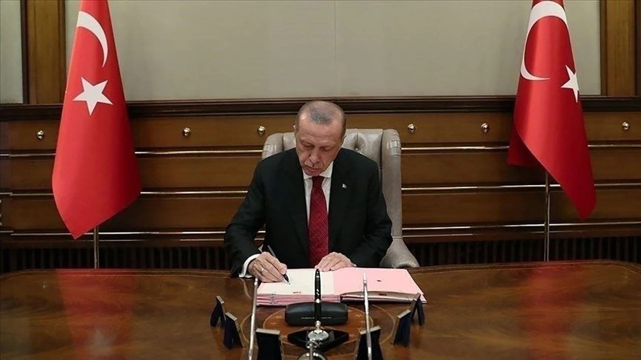 Cumhurbaşkanı Erdoğan 14 Üniversiteye Rektör Atadı