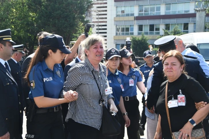 'Dur' İhtarına Uymayan Motosikletlinin Şehit Ettiği Polis İçin Tören Düzenlendi 