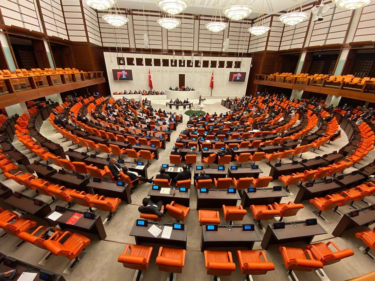 Düzen Değişiyor! MHP ve DEM Yan Yana!