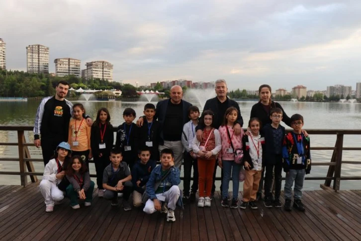 Erzurumlu Öğrencilerin Ankara Hayali Gerçek Oldu! İlk Durakları Sivas