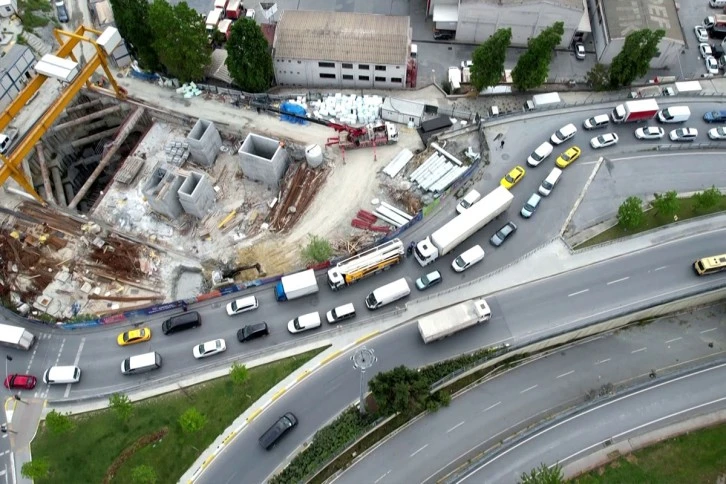 Esnafın 'Bitmeyen Metro' Tepkisi