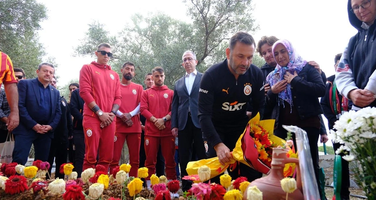 Galatasaray Heyeti, Yiğit Kurt’un Mezarını Ziyaret Etti