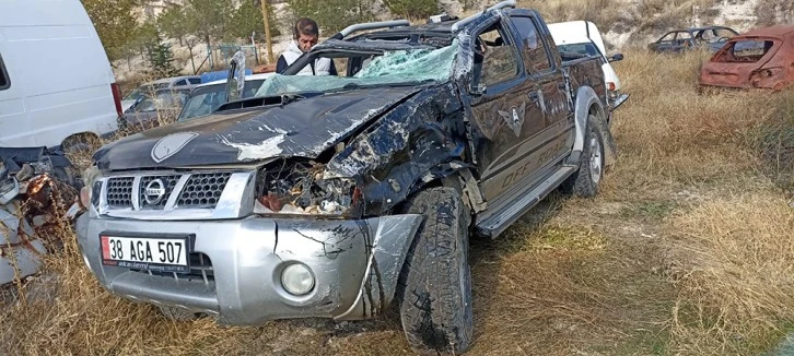 Gürün'de Pikap Takla Attı, Sürücü Ağır Yaralı