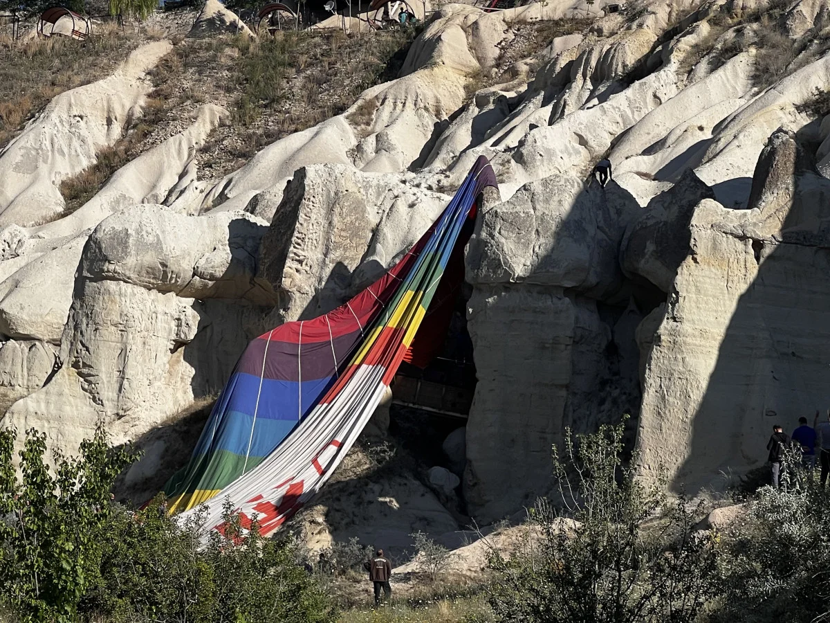 Kapadokya'da Balon Pilotu 20 Kişinin Hayatını Kurtardı