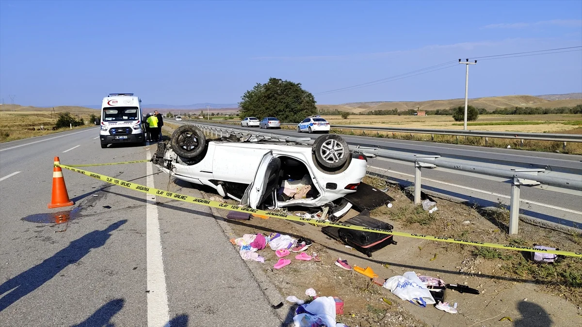 Polis Çift Vefat Etti! 2 Çocuğu Yaralandı 