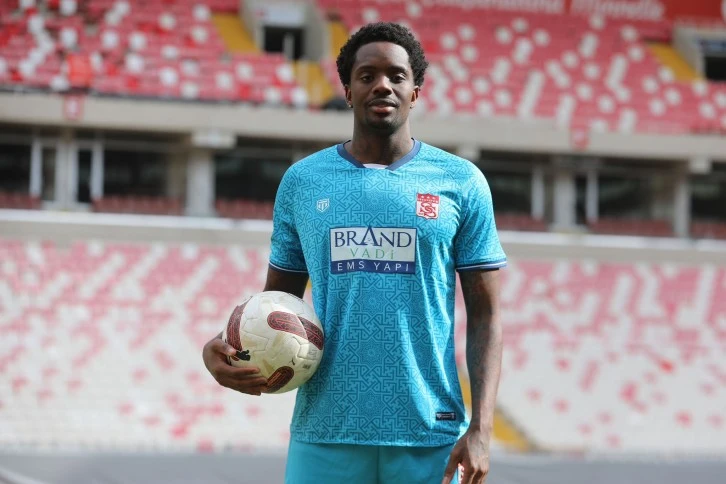 Queensy Menig Sivasspor’da