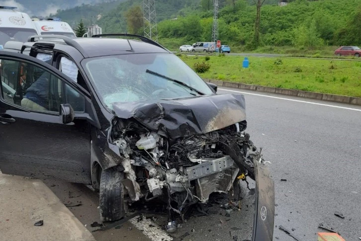 Sabah Saatlerinde Trafik Kazası 5 Yaralı 