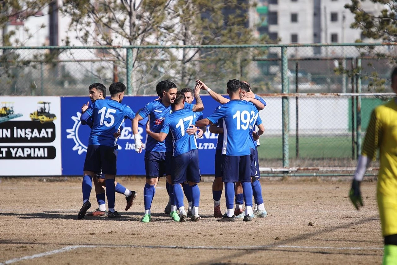 Sivas Gücü, Fırtına Gibi Esmeye Devam Ediyor! 