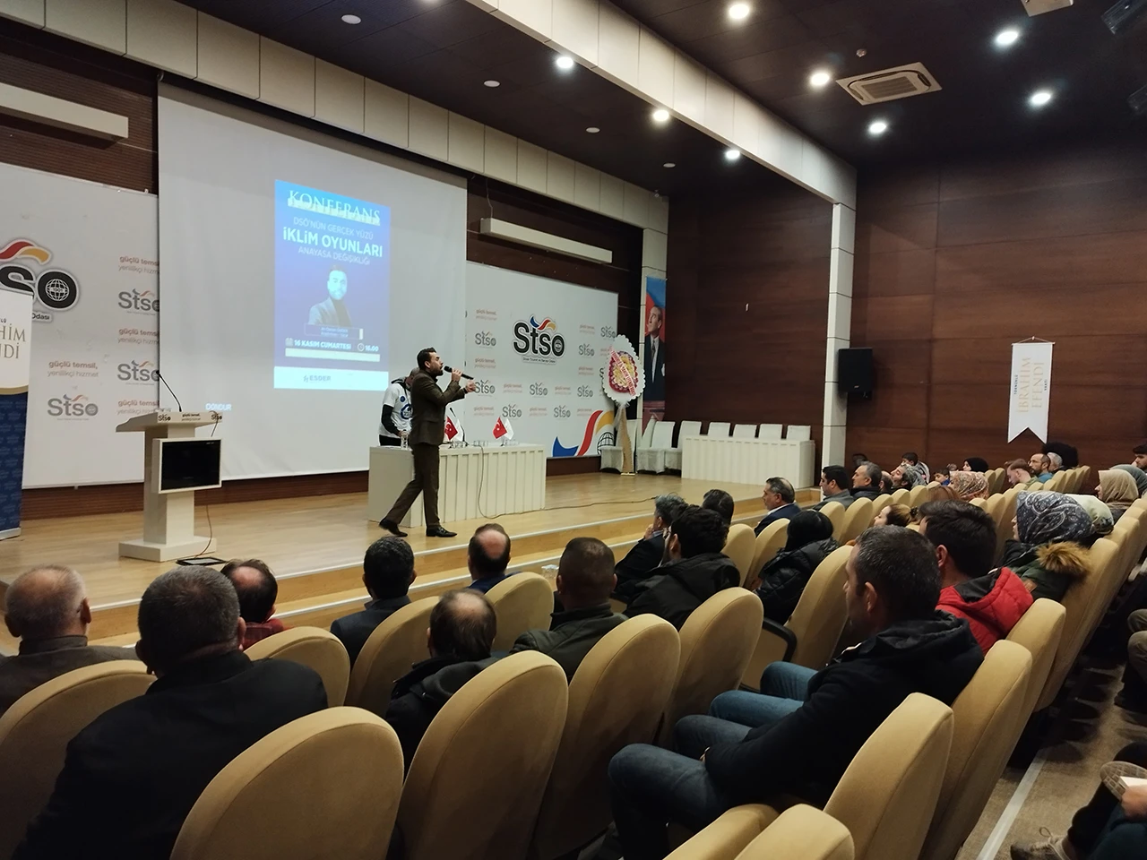 Sivas’ta Çarpıcı Konferans: Ali Osman Önder Küresel Tehditleri Anlattı