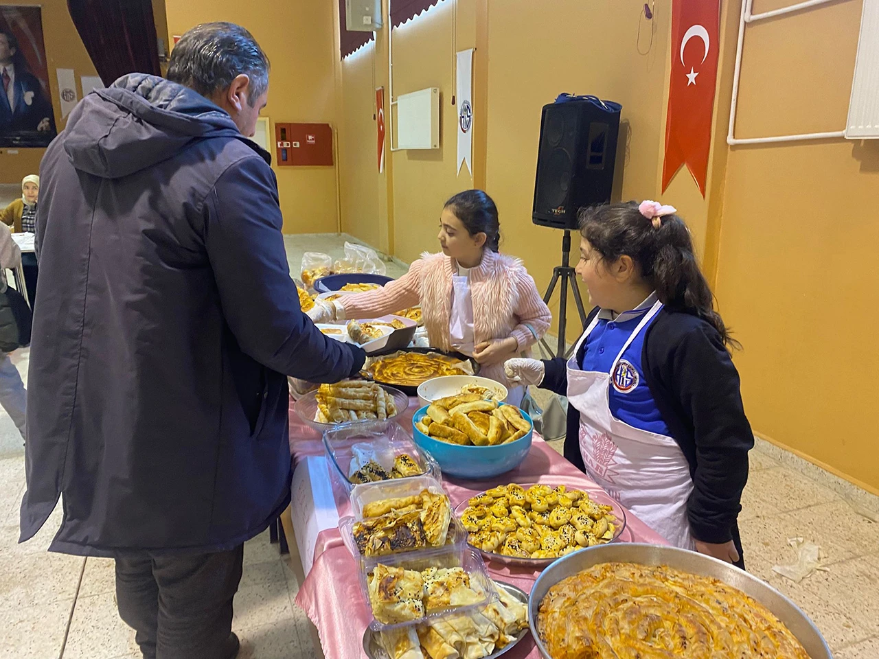 Sivas'ta Filistin Yararına Kermes Düzenlendi 