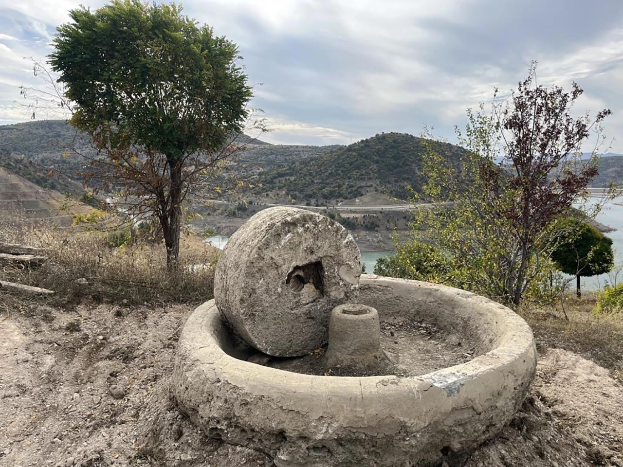 Sivas'ta Kuraklık Kaybolan Tarihi Ortaya Çıkardı