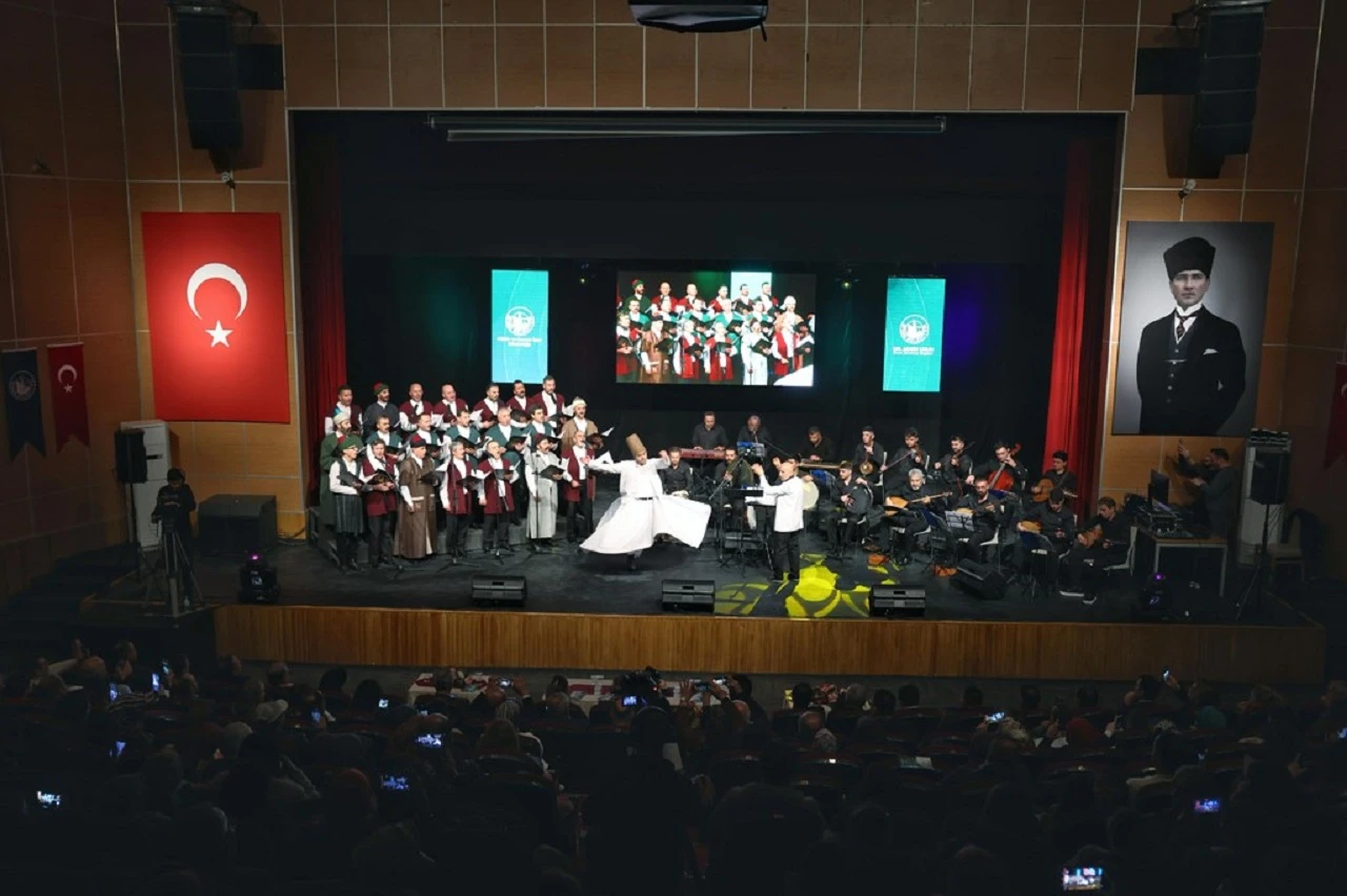 Sivas'ta O Konser Büyük İlgi Gördü