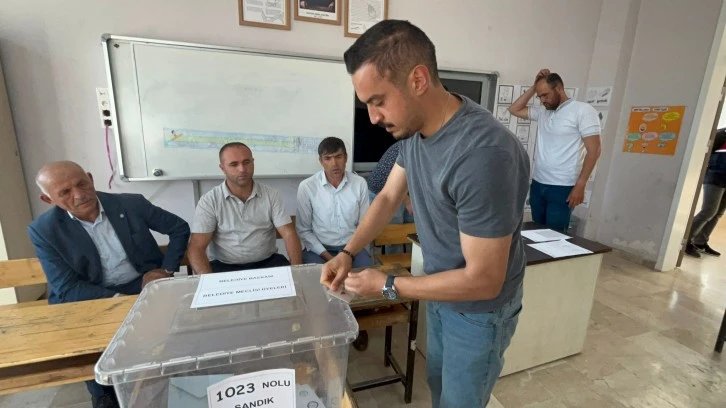 Sivas'ta Oy Sayımı Başladı 