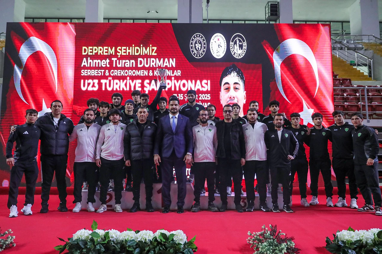 Sivas’ta U23 Grekoromen Türkiye Güreş Şampiyonası Rüzgarı