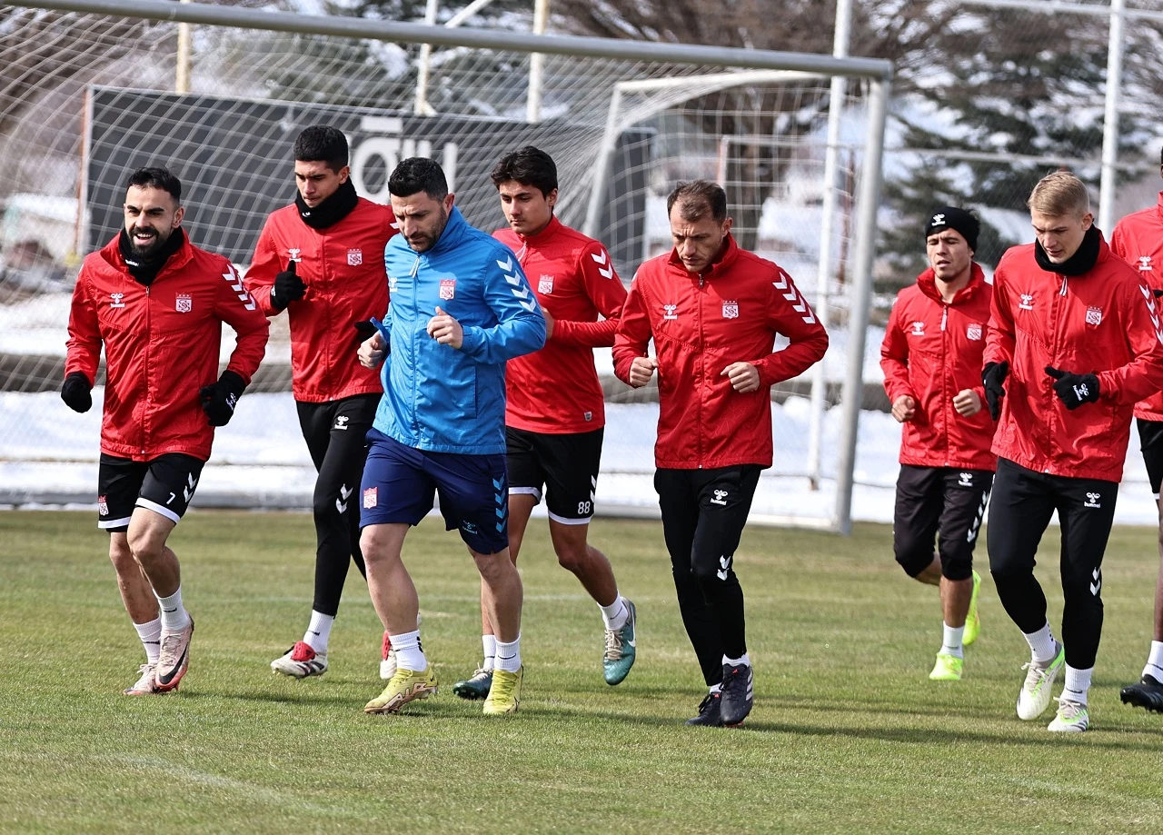 Sivasspor’da Konyaspor maçı hazırlıkları başladı