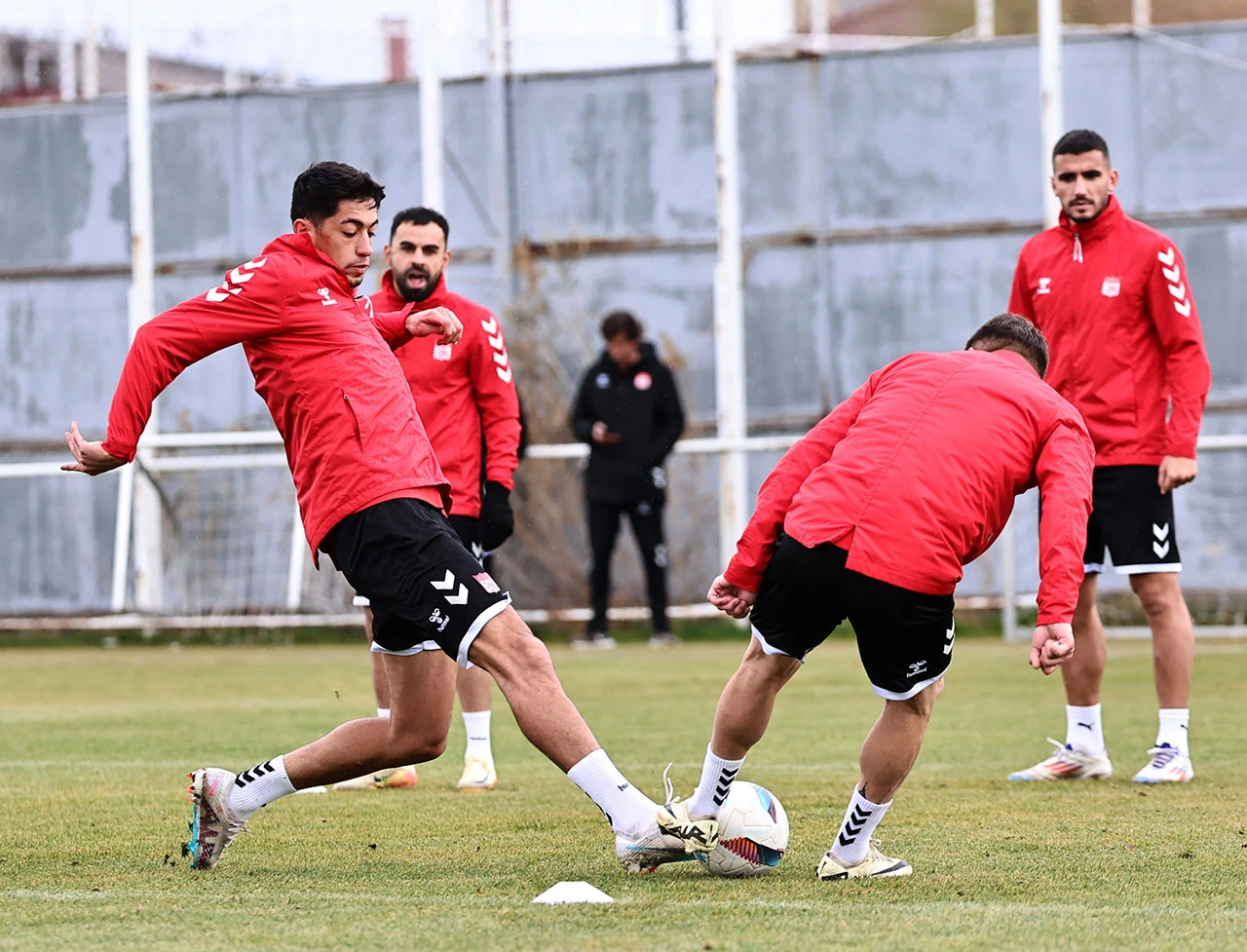 Sivasspor, Kasımpaşa maçının hazırlıklarını sürdürdü