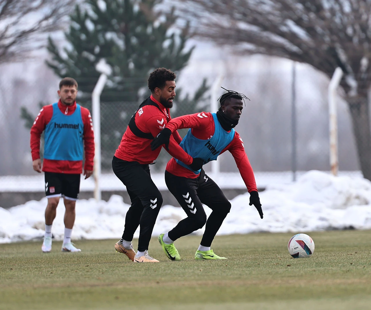 Sivasspor, Tam Gaz Cimbom’a Hazırlanıyor