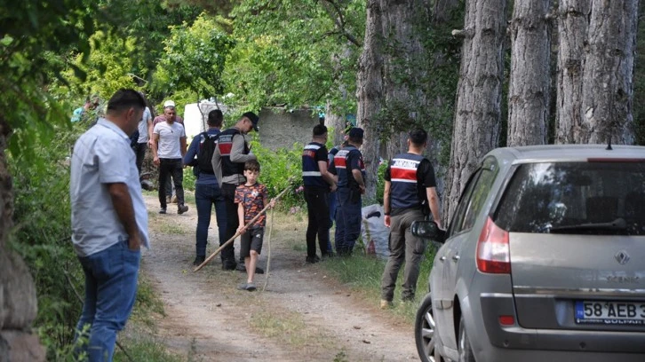 Son Dakika: Sivas'ta Vücudu Parçalanmış Erkek Cesedi Bulundu!