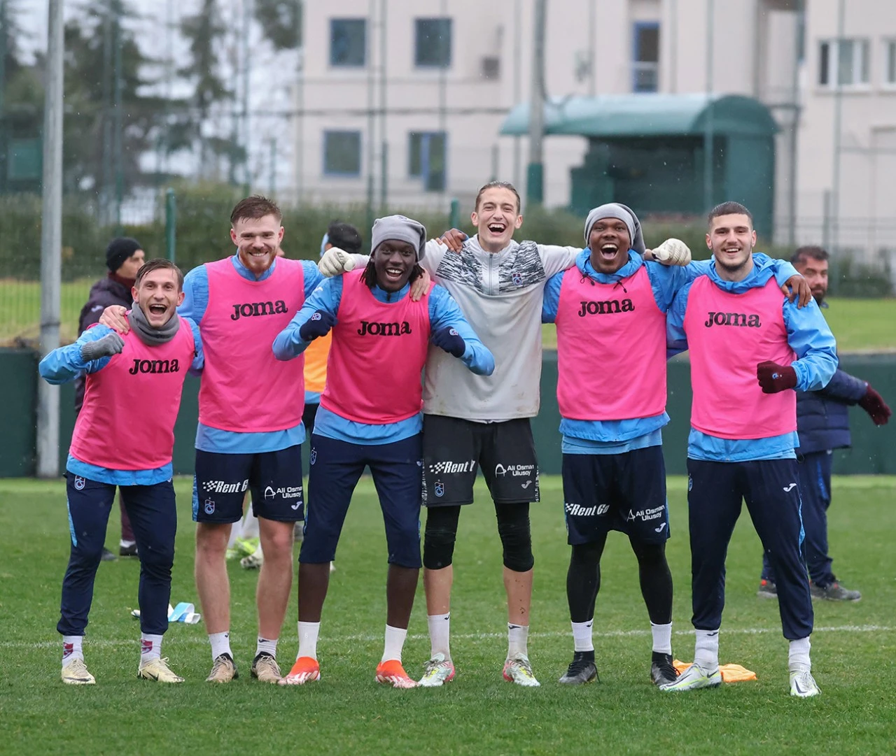 Trabzonspor sahasında ilk peşinde