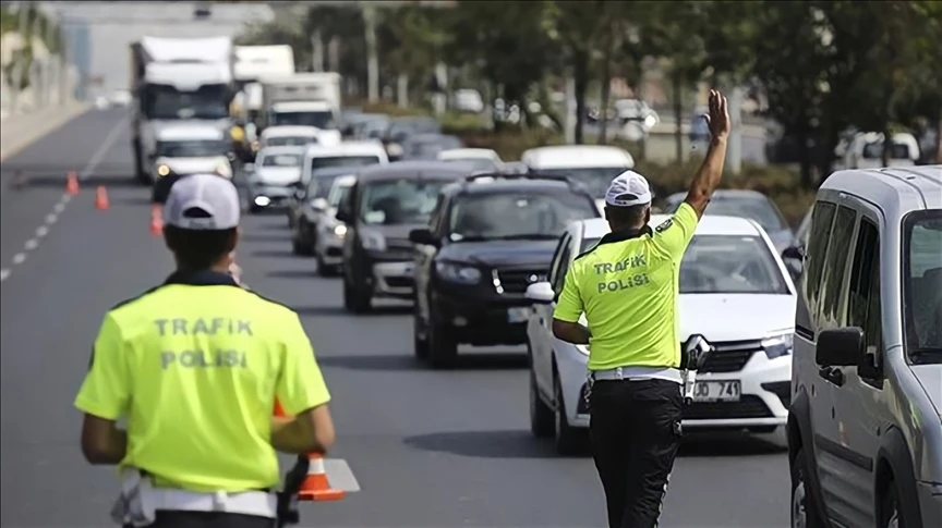 Trafikte &quot;Makas Atanlara&quot; Yeni Yaptırımlar