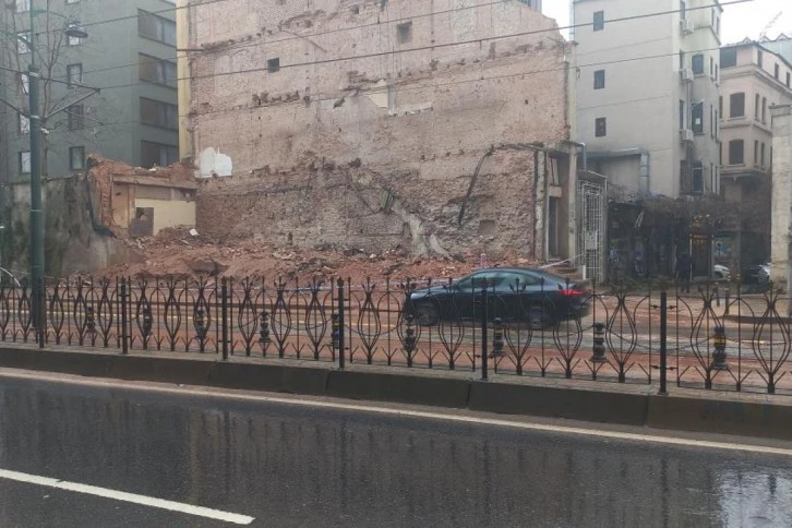 Tramvay Yeniden Yapılmaya Başlandı