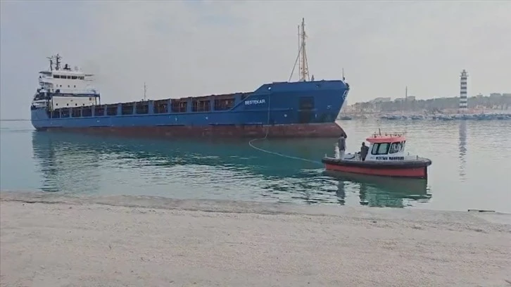 Türkiye'nin Yardım Gemisi Mısır'a Ulaştı 