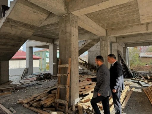 Akıncılar Belediye Başkanı Sevinç, Cami İnşaatını İnceledi