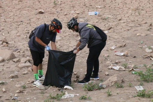 Amatör Sporcular Sivas'ta Temizlik Turu Yaptı! 