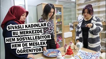 Bu Merkezde Hem Sosyalleşiyor Hem De Meslek Öğreniyor