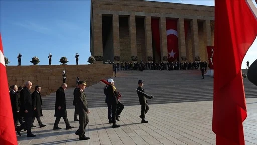 Büyük Önder Atatürk için Anıtkabir'de Devlet Töreni Düzenlendi