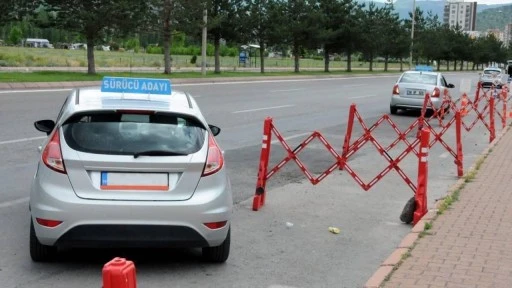 Direksiyon Sınavına Gireceklere Kötü Haber! Okkalı Zam Geldi 