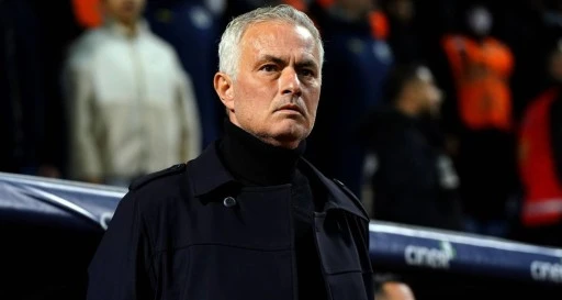 Jose Mourinho ameliyat olacak