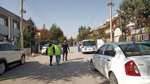 Kavga ihbarına giden polis bıçaklandı