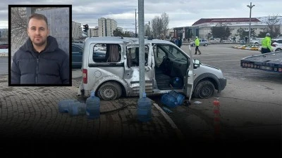 Sivas'ta çarpışan 2 araç genç üniversiteliyi hayattan kopardı 