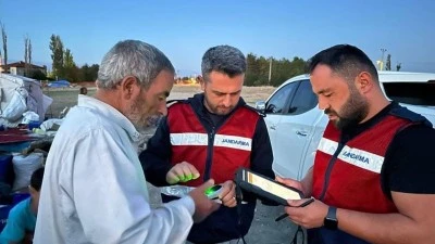 Sivas'ta Jandarma Ekipleri  150 yabancı uyrukluyu sorguladı