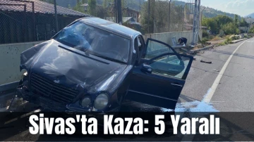 Sivas'ta Kaza: 5 Yaralı 