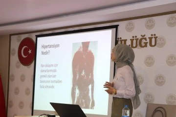 Sivas'ta Müftülük Personeline  Sağlık Semineri 