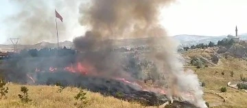 Sivas'ta Yine Yangın Çıktı