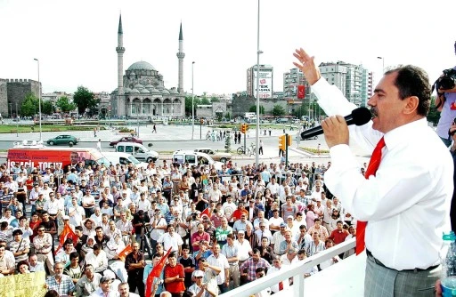 Sivaslı Merhum Genel Başkan Doğum Gününde Unutulmadı