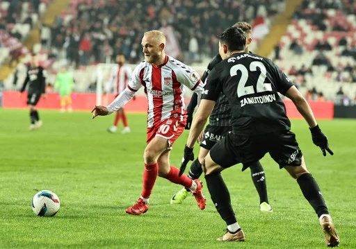 Sivasspor-Beşiktaş Maçının Tarihi Belli Oldu! 