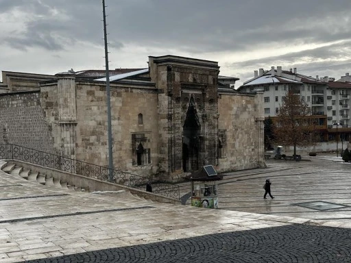 Turistik Doğu Ekspresi mağduru iller saat düzenlemesi istiyor