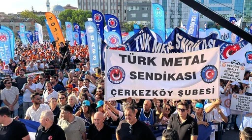 Türk-İş'ten 'Zordayız, geçinemiyoruz' Mitingi