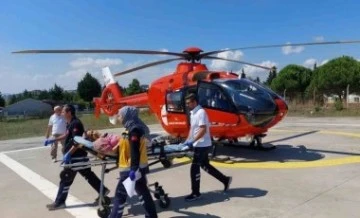 Yaşlı Kadının İmdadına Ambulans Helikopter Yetişti! 