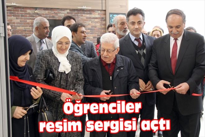 Öğrenciler resim sergisi açtı