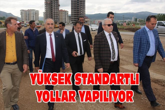 Alanı inceleyen Belediye Başkanı Sami Aydın ve Başkan Yardımcısı Hasan Karaman yapılan çalışmalar hakkında bilgi verdi