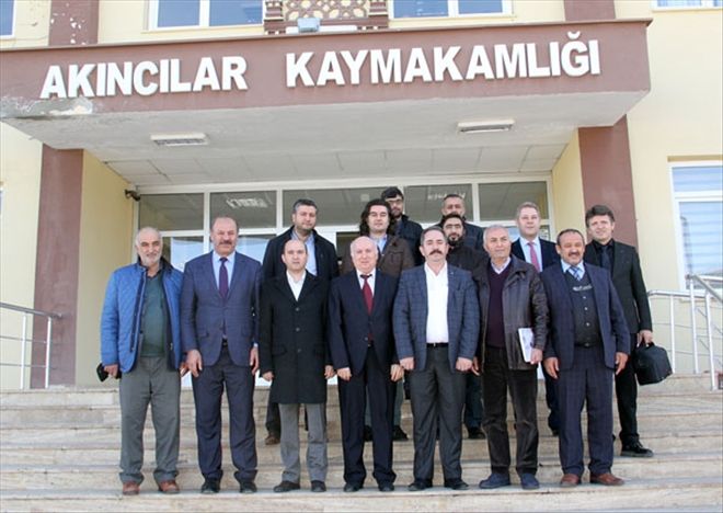 Akıncılar Vakfından 50 öğrenciye burs